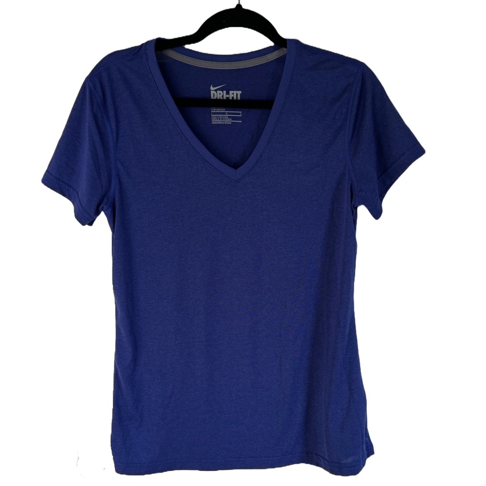 EUC Nike Dri-Fit V-Neck Tee-Shirt Regular Fit Women’s Size Large